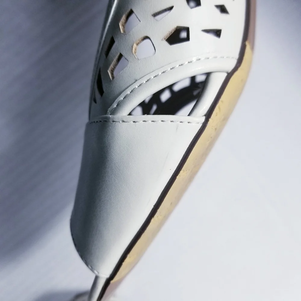 EASY STREET CREAMY WHITE HEELS SIZE 8.5 WIDE - Picture 14 of 15